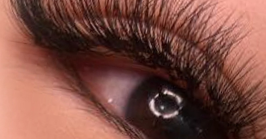 海外風ボリュームラッシュ